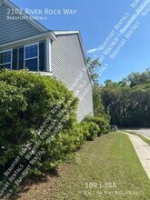 2102 River Rock Way in Beaufort, SC - Building Photo - Building Photo