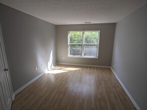 2919 Carson Dr in Indianapolis, IN - Building Photo - Building Photo