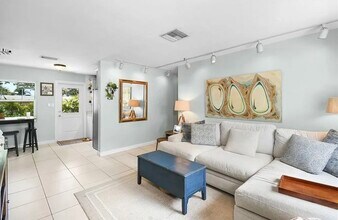 2515 NE Letitia St in Jensen Beach, FL - Building Photo - Building Photo