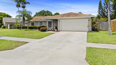 4114 Bay Laurel Way in Boca Raton, FL - Building Photo - Building Photo