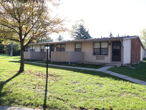 Newberry Apartments in Lansing, MI - Building Photo - Building Photo