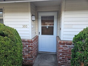 Waldo Terrace in Salem, OR - Building Photo - Building Photo