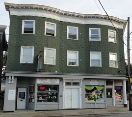 560-566 Main St in Pawtucket, RI - Building Photo