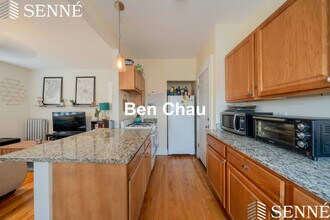 5 Sherborn Ct, Unit 8 in Medford, MA - Building Photo - Building Photo