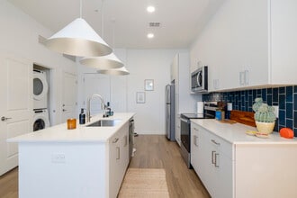 Nollie in Tempe, AZ - Foto de edificio - Interior Photo