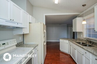 1619 Canon Ave NW in Palm Bay, FL - Building Photo - Building Photo