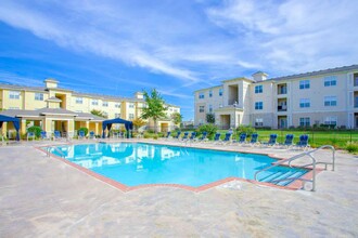 Sonoma Grande Apartments in Tulsa, OK - Foto de edificio - Building Photo