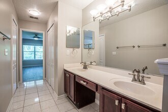 12765 Chets Creek Dr N in Jacksonville, FL - Building Photo - Building Photo