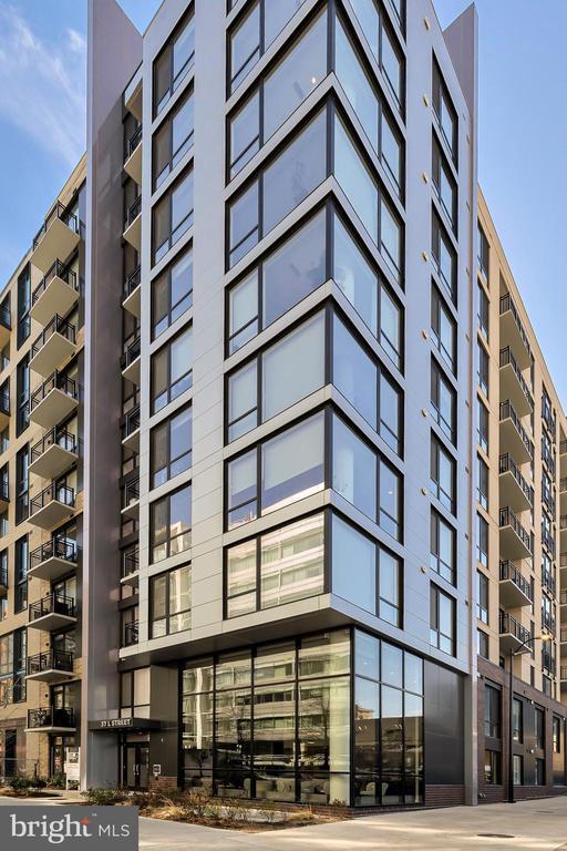 37 L St SE in Washington, DC - Building Photo - Building Photo