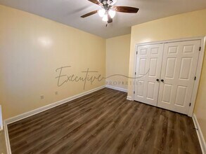 2131 La Cache Dr in Lake Charles, LA - Building Photo - Building Photo