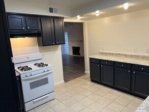14208 Neargrove Rd in La Mirada, CA - Building Photo - Building Photo