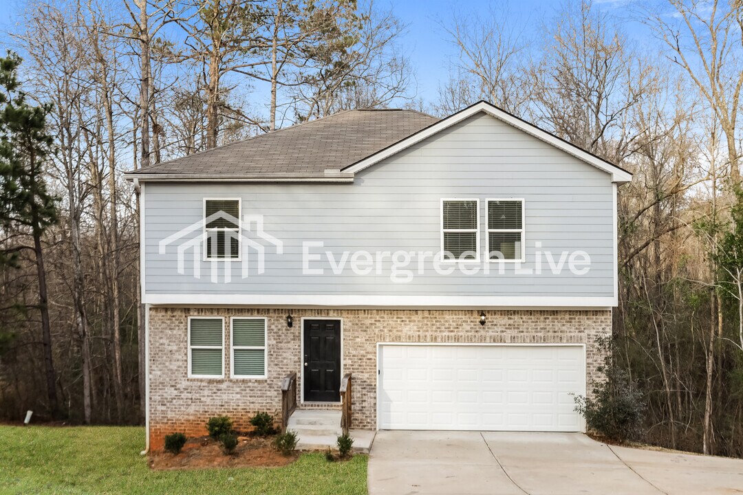 119 Kingston Ct in Griffin, GA - Building Photo