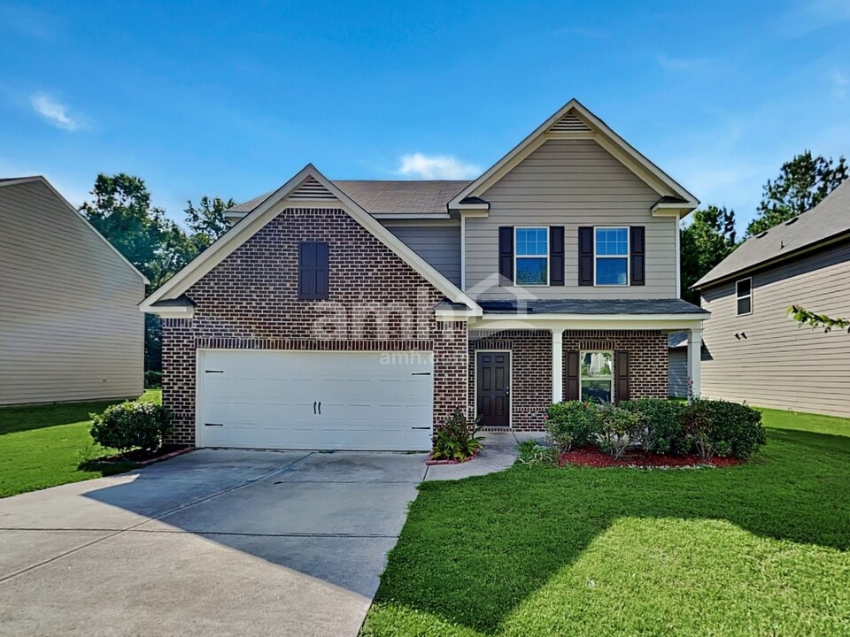 601 Scotland Dr in Dallas, GA - Building Photo