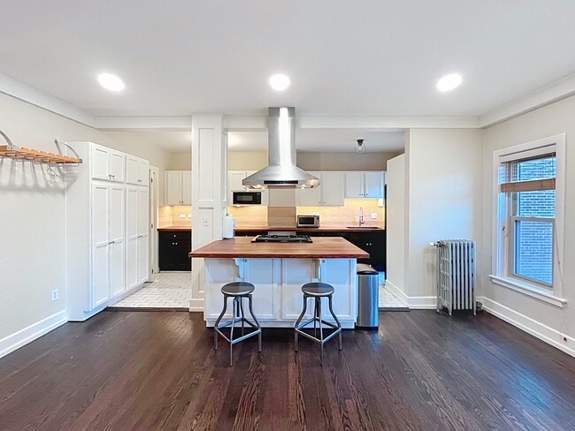 property at 2330 Euclid Heights Blvd