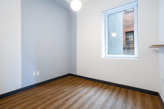 186 N 6th St in Brooklyn, NY - Foto de edificio - Building Photo
