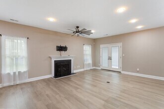 938 Prestige Ct in Newport News, VA - Building Photo - Building Photo