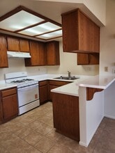 9502 Walker St, Unit 4 in Cypress, CA - Building Photo - Building Photo