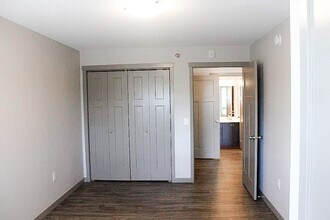 270 W 3rd St in Winona, MN - Building Photo - Building Photo