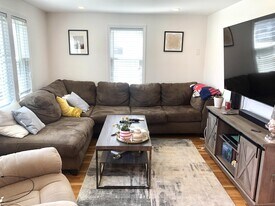 177 Faneuil St in Boston, MA - Building Photo