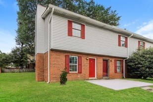 1 Bradley Ct in Cayce, SC - Building Photo