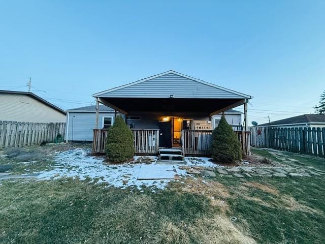 572 Crestwood Dr in Irwin, PA - Building Photo - Building Photo