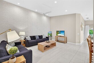 7114 Marconi Ct in Naples, FL - Building Photo - Building Photo