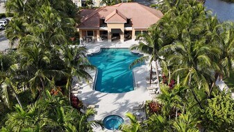 4903 Midtown Ln in Palm Beach Gardens, FL - Building Photo