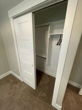 976 N 200 E, Unit AF basement apartment in American Fork, UT - Foto de edificio - Building Photo