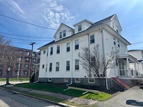141 Whitwell St in Quincy, MA - Building Photo - Building Photo