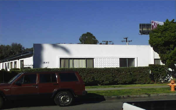 1843 E Wilson Ave in Orange, CA - Building Photo - Building Photo