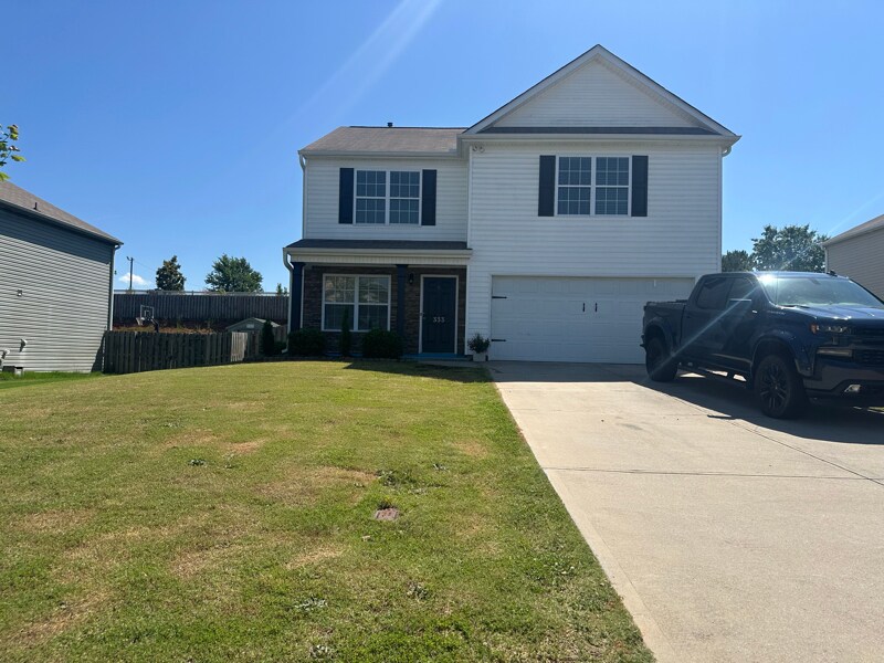 333 New Spring Ln in Boiling Springs, SC - Building Photo