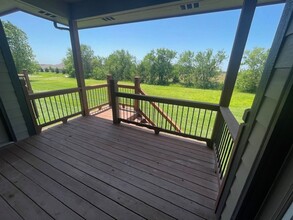 7469-7473 E Summerside Pl in Bel Aire, KS - Foto de edificio - Building Photo