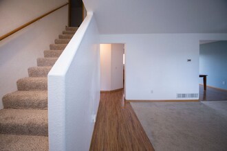 4154 La Junta Dr in Loveland, CO - Building Photo - Building Photo