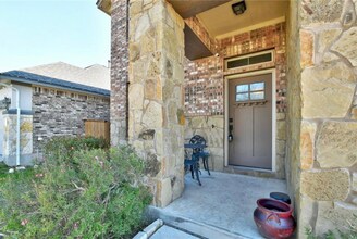 1694 Oyster Creek in Buda, TX - Building Photo - Building Photo