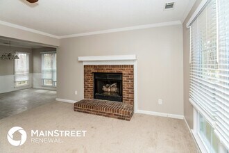 1071 Lost Ct in Hampton, GA - Building Photo - Building Photo