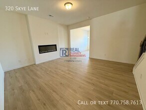 320 Skye Ln in Cartersville, GA - Building Photo - Building Photo