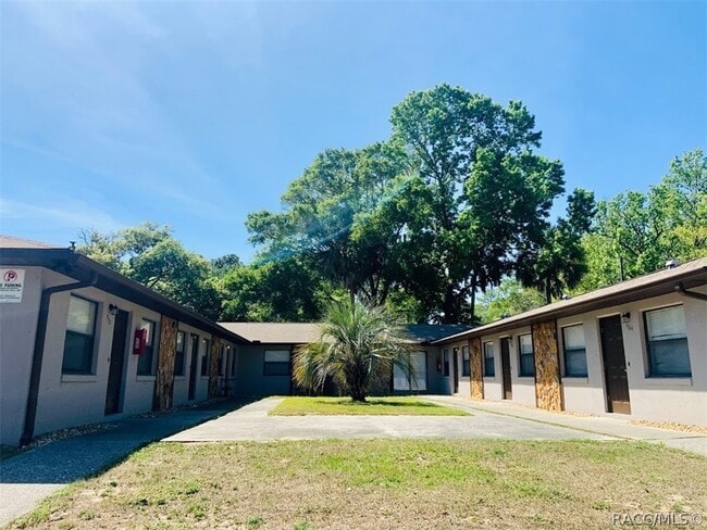 property at 952 NE 8th Ave