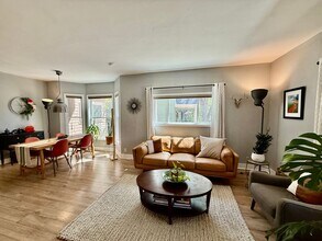 1343 N Wahsatch Ave in Colorado Springs, CO - Building Photo - Building Photo