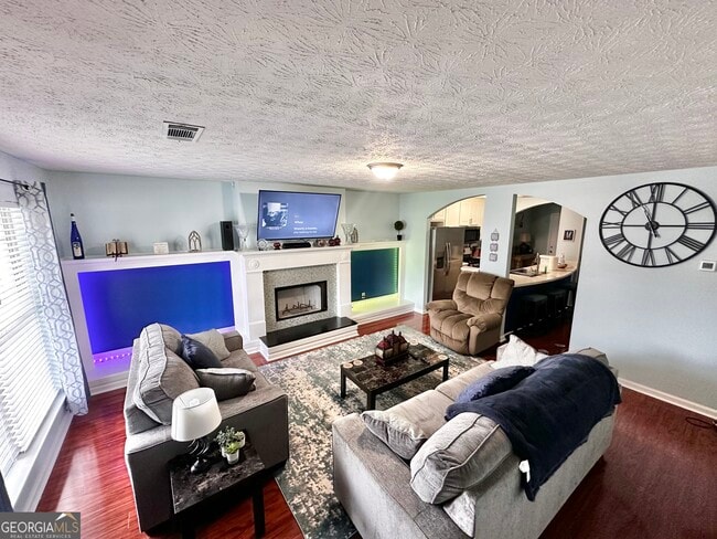 3353 Medina Dr in Jonesboro, GA - Building Photo - Building Photo