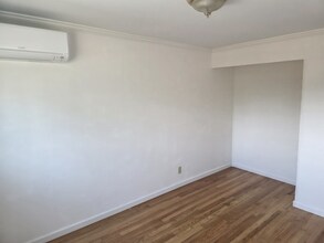 4901 241st St SW in Mountlake Terrace, WA - Foto de edificio - Building Photo