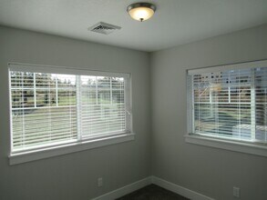 1182 Mariel Pl S in Salem, OR - Building Photo - Building Photo