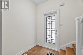 7 Ellsworth Ave in Toronto, ON - Building Photo - Building Photo