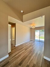5708 Clear Valley Ct in Bakersfield, CA - Building Photo - Building Photo