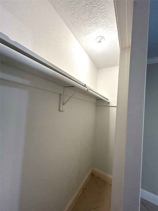 2715 Spring Canyon Ct