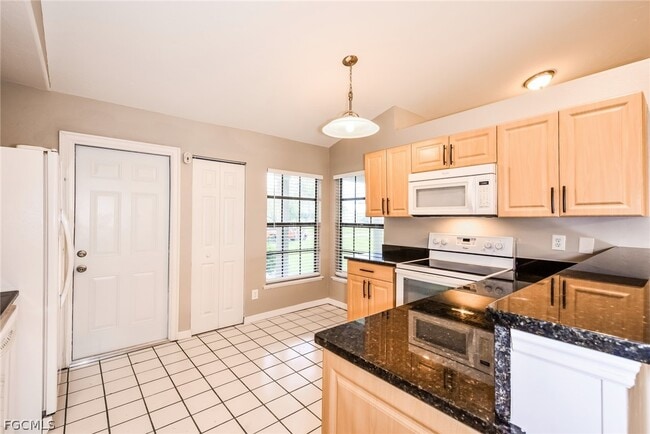 1923 NE 27th Terrace in Cape Coral, FL - Building Photo - Building Photo