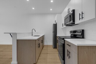 69 Bailey St in Boston, MA - Building Photo - Building Photo