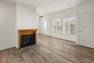 1505 Amherst Avenue, in Los Angeles, CA - Building Photo - Interior Photo