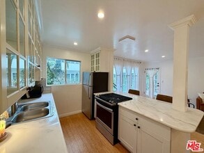 1027 20th St in Santa Monica, CA - Building Photo - Building Photo