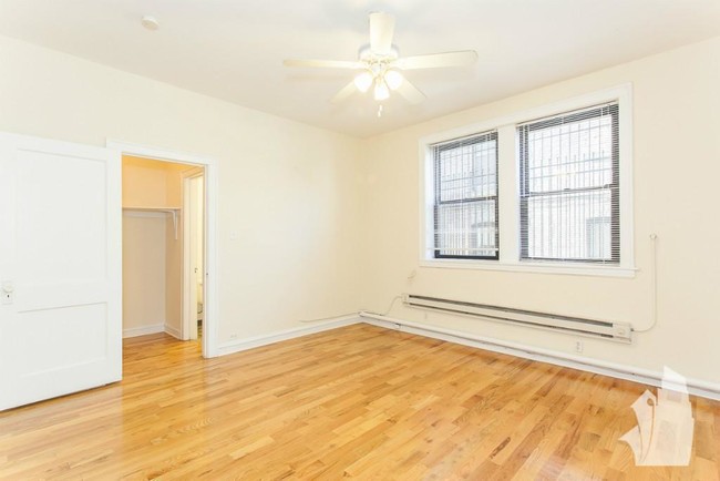 property at 540 W Wellington Ave