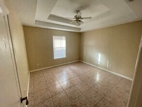 1803 W Bronze St, Unit 2 in Pharr, TX - Building Photo - Building Photo